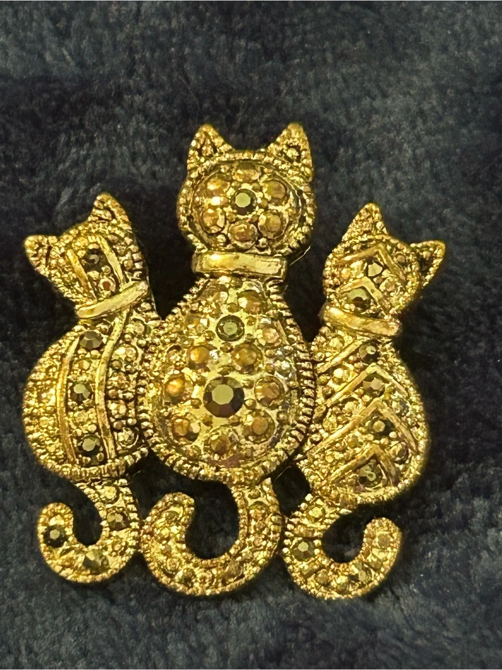 Vintage Marcasite Cat Family Brooch